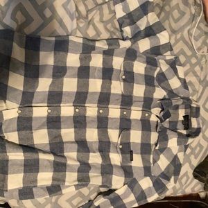 Hi guys I got brand new long sleevebaby blue shirt